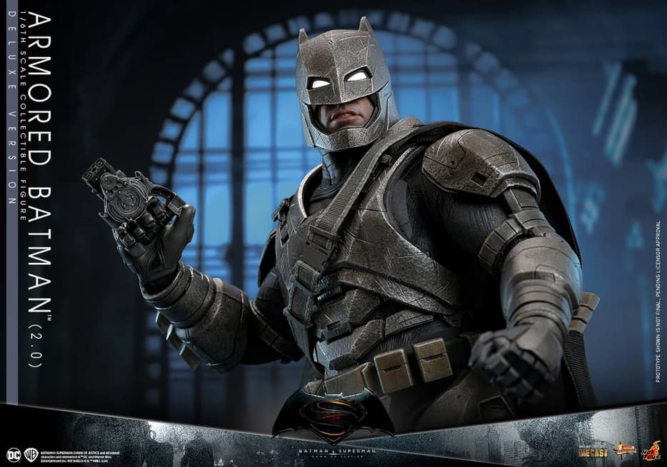  Права на изображения принадлежат, DC Comics, Warner Bros. Entertainment Inc. и Hot Toys