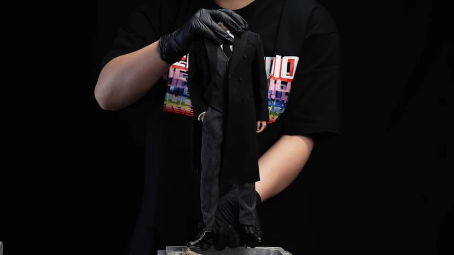  Права на изображения принадлежат Warner Bros. Entertainment, DC и Queen Studios 