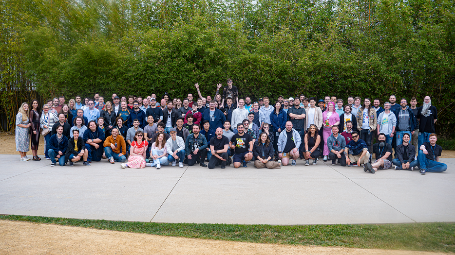 Из 110 сотрудников удалось вернуть только 50.