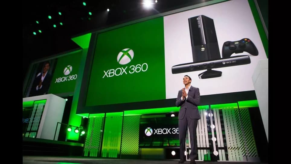 Презентация Xbox 360 E на E3 2013.