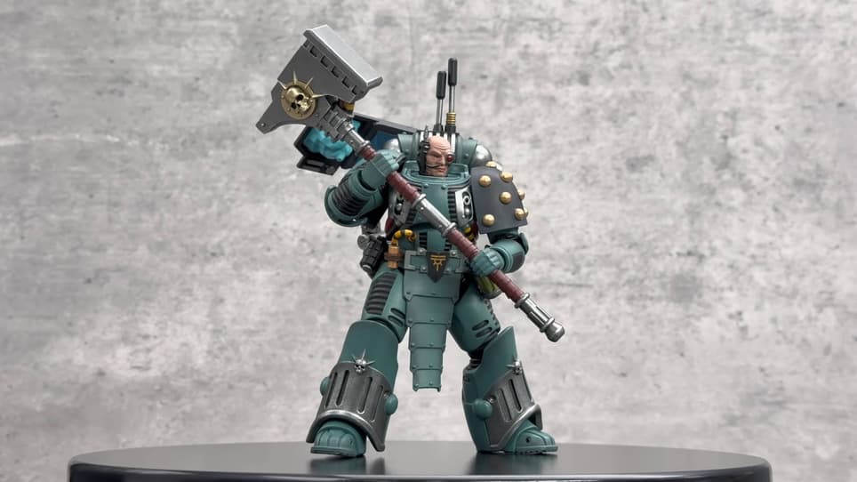 Права на изображения принадлежат Games Workshop и JoyToy