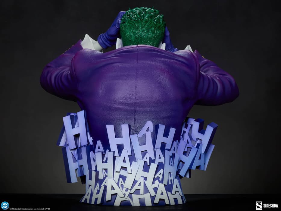  Права на изображения принадлежат DC, Warner Bros. Entertainment Inc. и Sideshow Collectibles 
