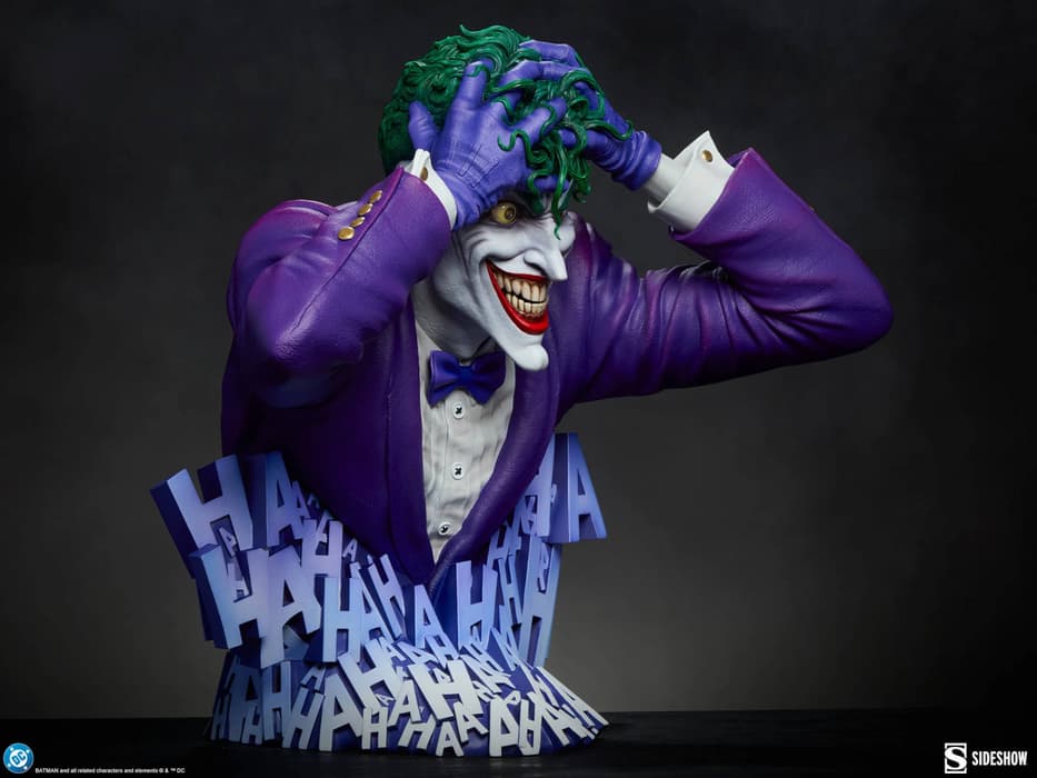  Права на изображения принадлежат DC, Warner Bros. Entertainment Inc. и Sideshow Collectibles 