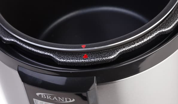 скороварка-коптильня Brand 6060