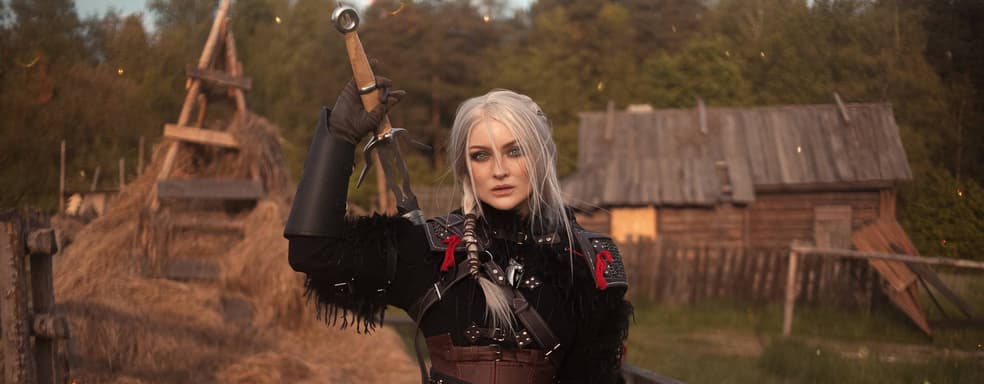 «Здесь нет богов, только монстры»: косплеерша превратилась в Цири из игры «Ведьмак 4»