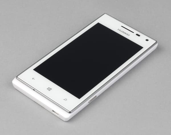 Обзор смартфона Huawei Ascend W1