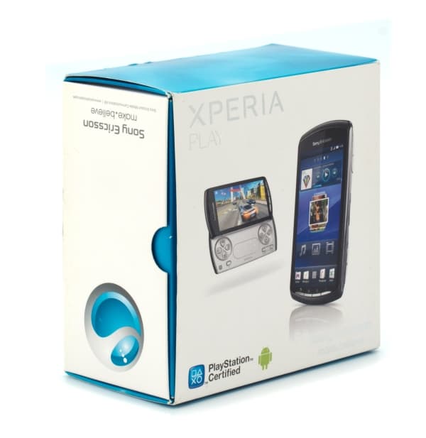 Xperia Play упаковка