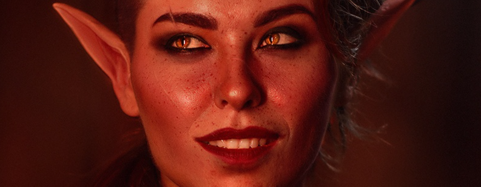 Реалистичный косплей Карлах из Baldur's Gate 3 не отличить от 3D-рендера. Критическое попадание в образ