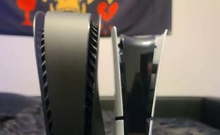 Смотрим реальные фотографии PS5 Slim. Обновлённую консоль сравнили с оригинальной PS5