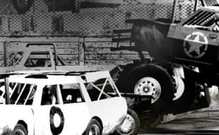 Mayhem 3D - столкновение с пустотой