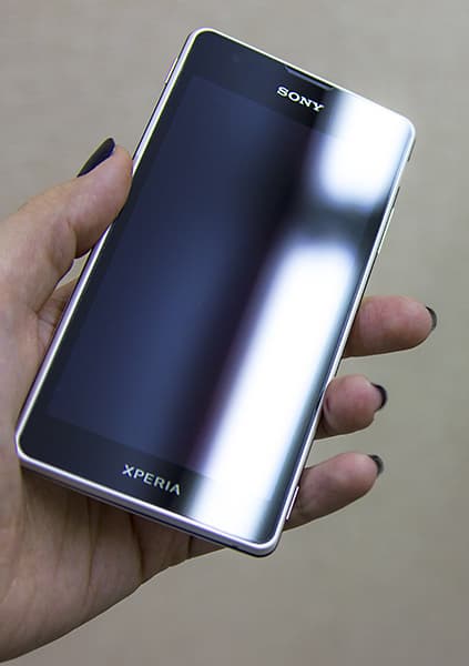Обзор смартфона Sony Xperia TX