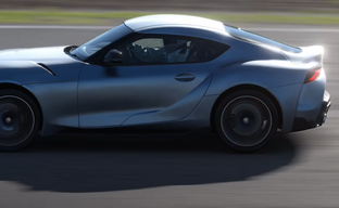 Gran Turismo 7 для PlayStation 4 не помещается на один диск