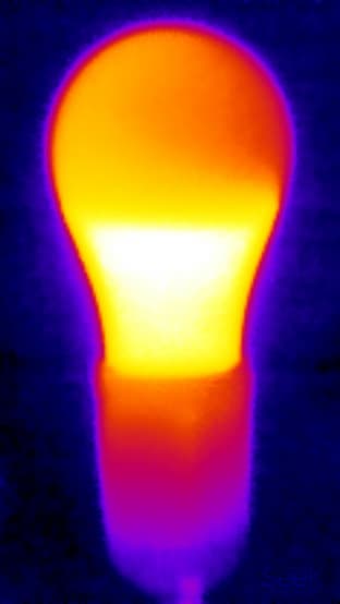 Supra SL-LED-PR-A60-13W/3000/E27, теплоснимок Supra SL-LED-PR-A60-13W/3000/E27, теплоснимок