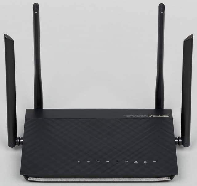Внешний вид Asus RT-AC1200G+