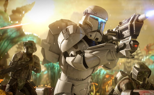 Разработчики Star Wars Battlefront II решили проблему с читерами, которые мешали другим читерам. Появились новые баги