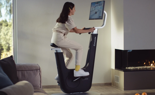 Playpulse One – новый хит продаж. Это велотренажер, консоль и мультимедийный центр.