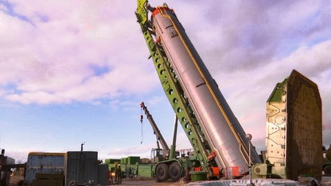 РС-28 «Сармат» с боевыми блоками «Авангард»