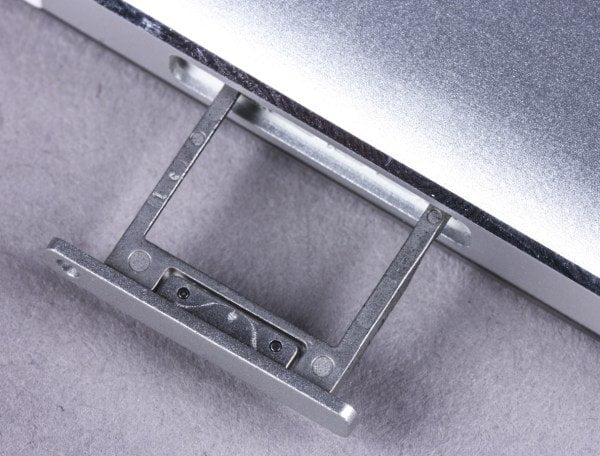 Дизайн планшета Huawei MediaPad X1