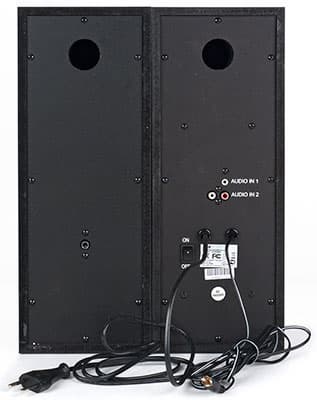 Внешний вид Genius SP-HF1800A