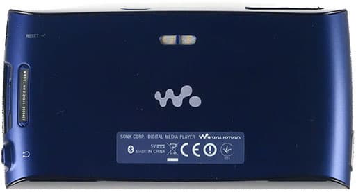 Обзор Обзор Sony Walkman Z. Задняя панель