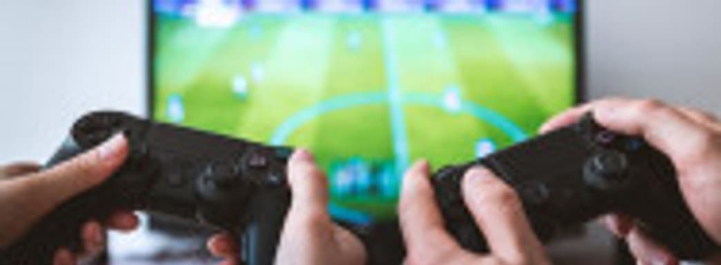 8 Марта близко! Во что поиграть с девушкой