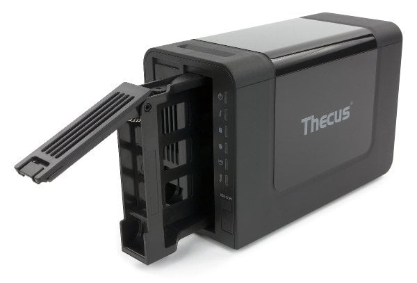 Внешний вид Thecus N2310