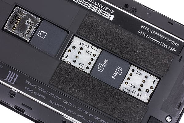 Дизайн смартфона Asus Zenfone 6