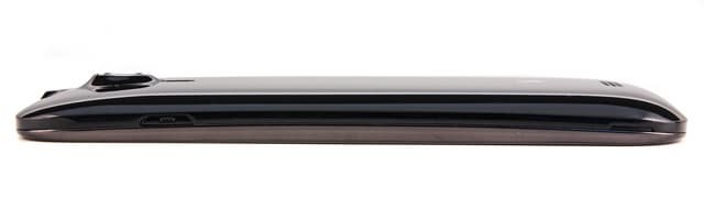 Правая грань коммуникатора Обзор Fly IQ451. Правая грань коммуникатора