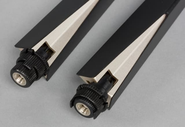 Внешний вид Asus BRT-AC828