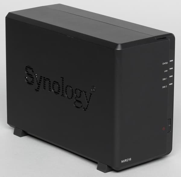 Внешний вид Synology NVR216 Внешний вид Synology NVR216