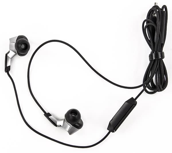 Обзор наушников Lamborghini Quantum