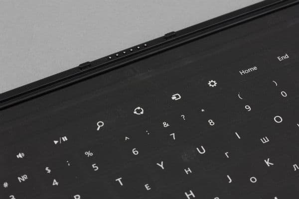 Клавиатура-обложка Microsoft Touch Cover для планшета Microsoft Surface RT