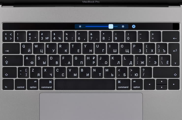 15-дюймовый ноутбук Apple MacBook Pro (Late 2016)