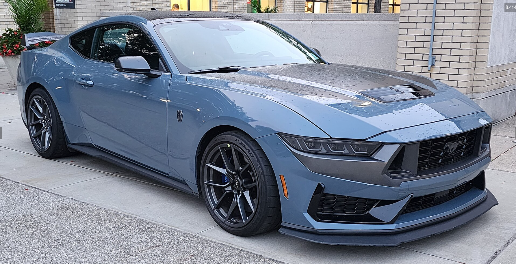 Ford Mustang Dark Horse