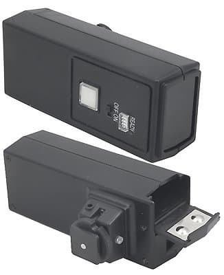 Flash remote-controlled transmitter