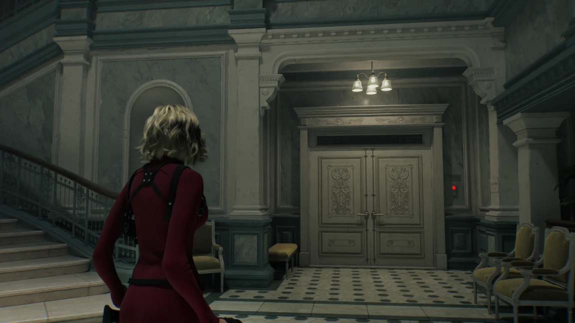 Grace standing in Ada Wong's costume