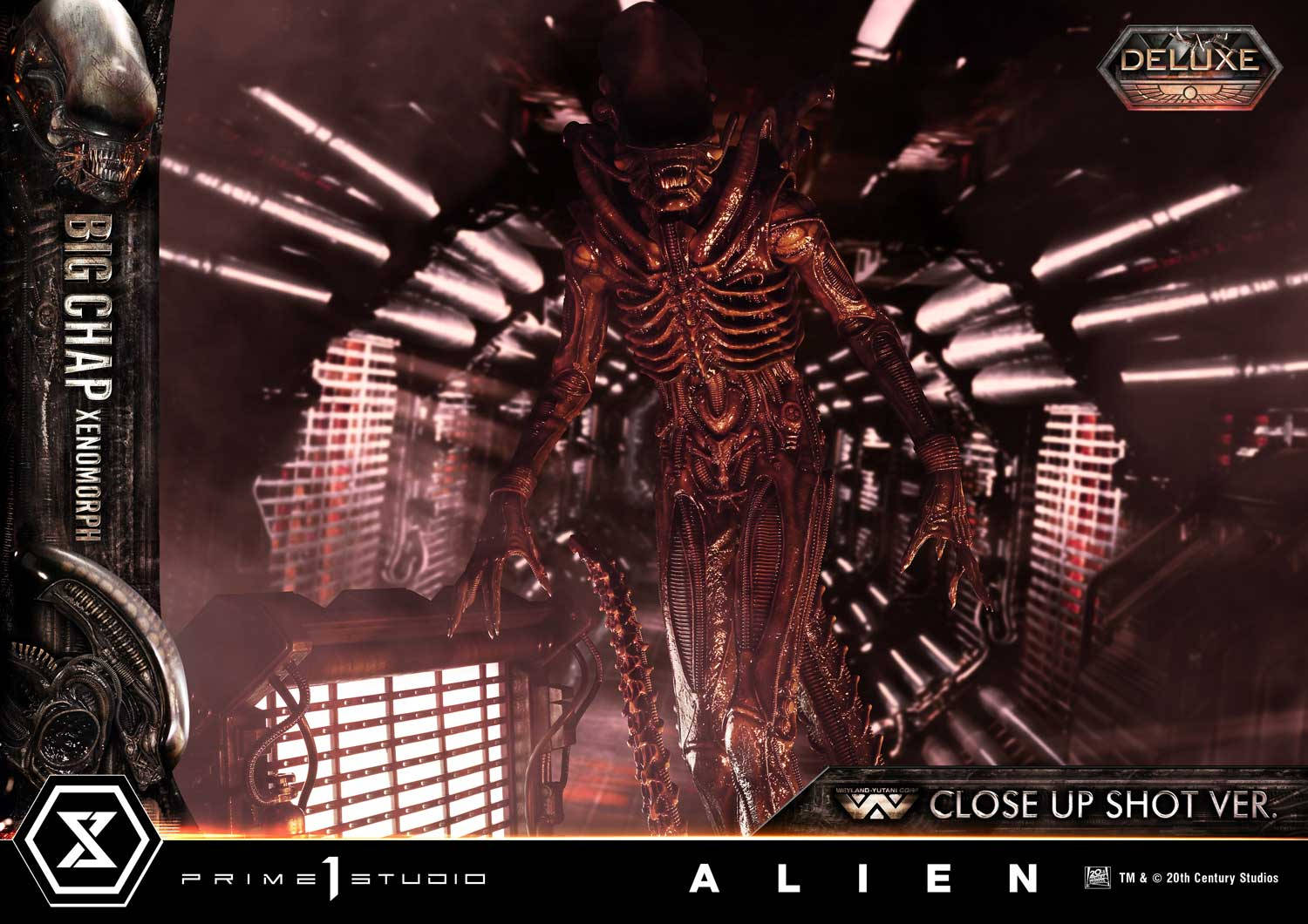 Different pose of Prime 1 Studio Alien Xenomorph statue with interchangeable parts