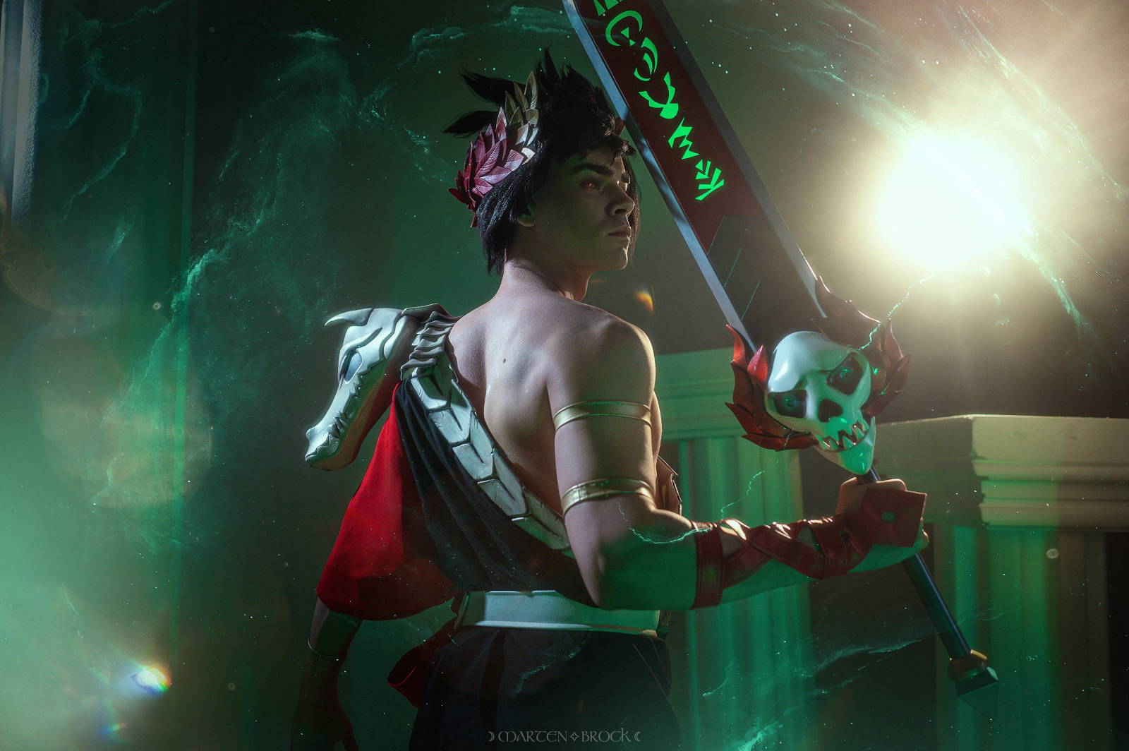 Косплей Загрея из игры Hades