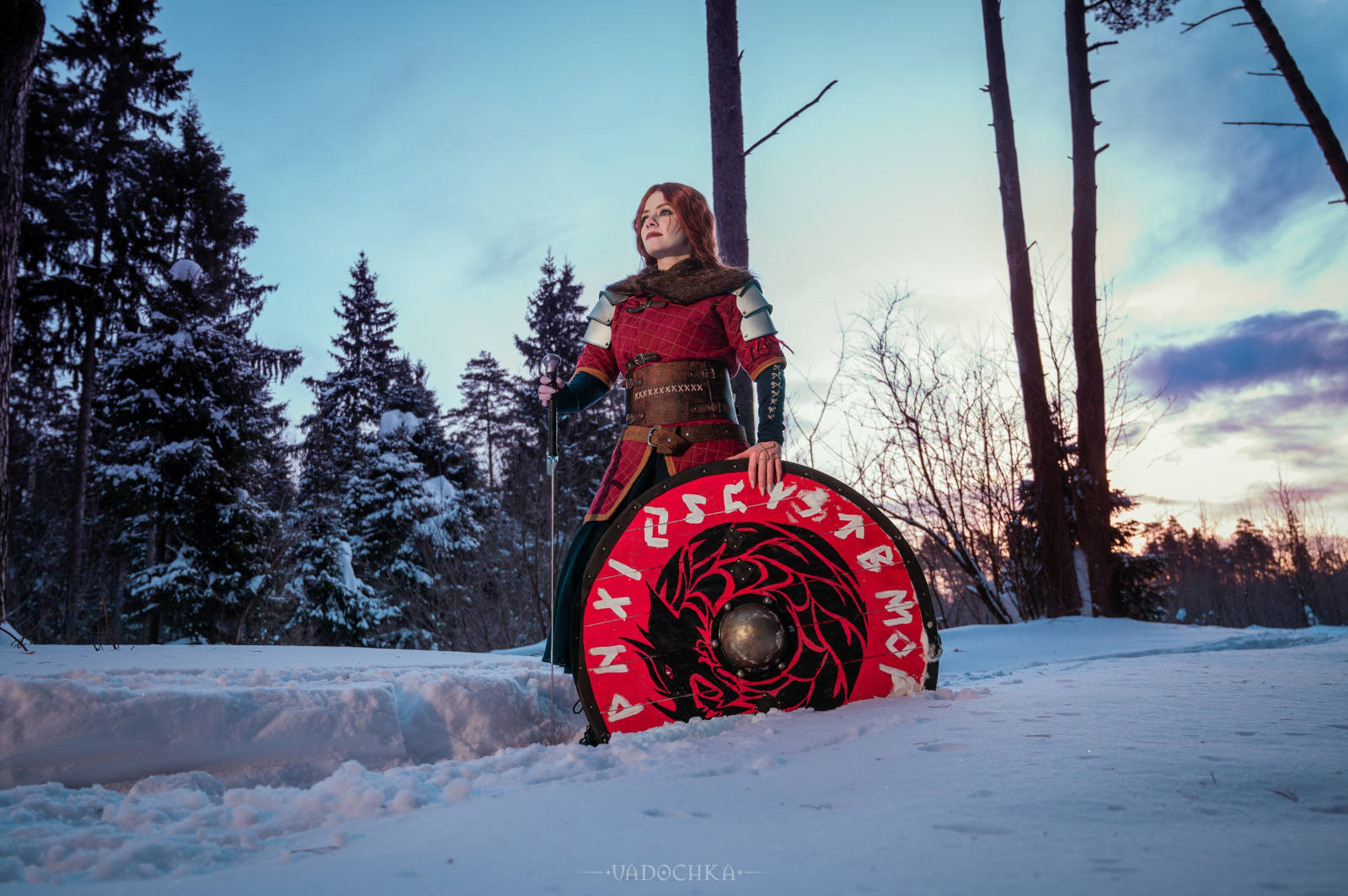 Cerys an Craite cosplay featuring traditional Skellige warrior attire