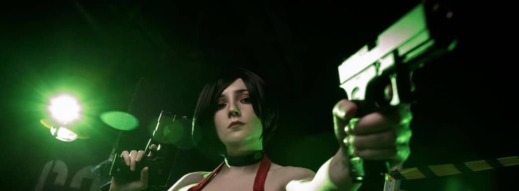 Espía de rojo: modelo muestra el cosplay de Ada Wong de Resident Evil 4