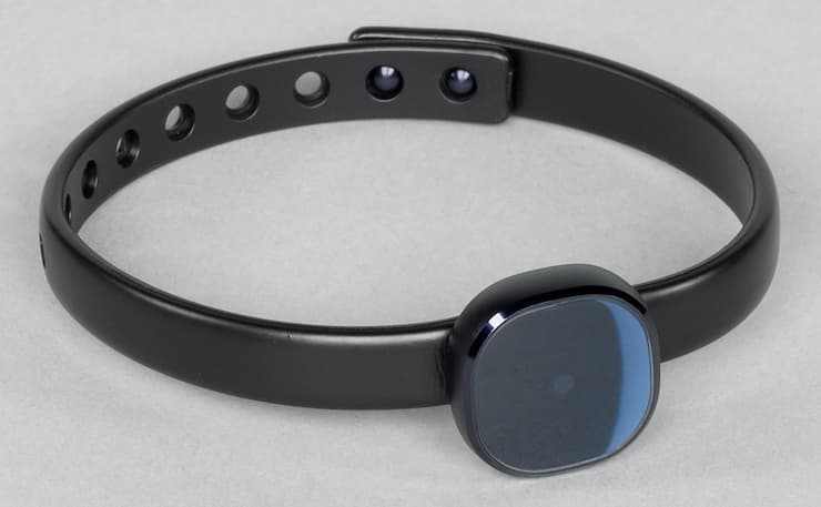 Фитнес-браслет Samsung Charm