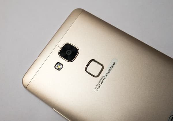 Предварительный обзор смартфона Huawei Ascend Mate 7