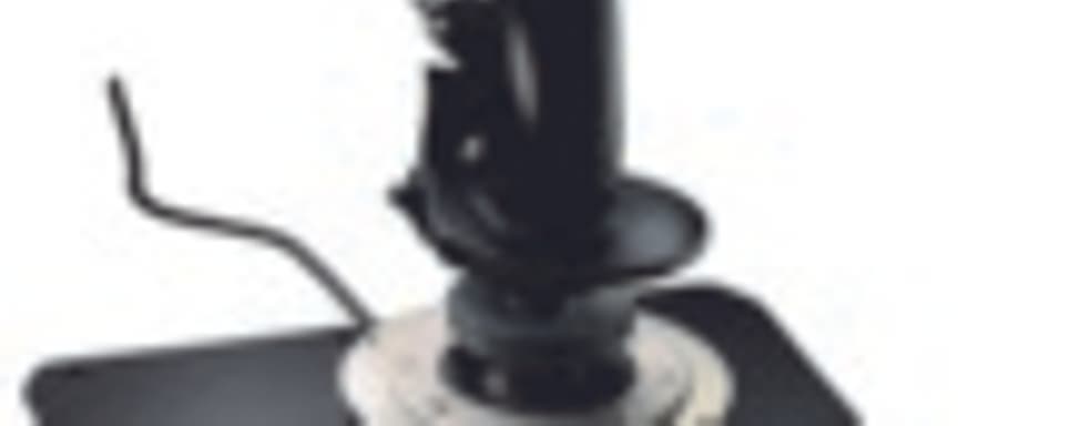Thrustmaster представила HOTAS Warthog Flight Stick