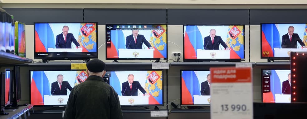 Правительство РФ обязало производителей смартфонов и телевизоров предустанавливать на устройства приложения ICQ и НТВ