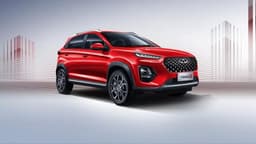 Большие очереди и наценка в 200 тыс. рублей. Кроссовер Chery Tiggo 2 ценой 1,5 млн рублей пользуется ажиотажным спросом в Казахстане