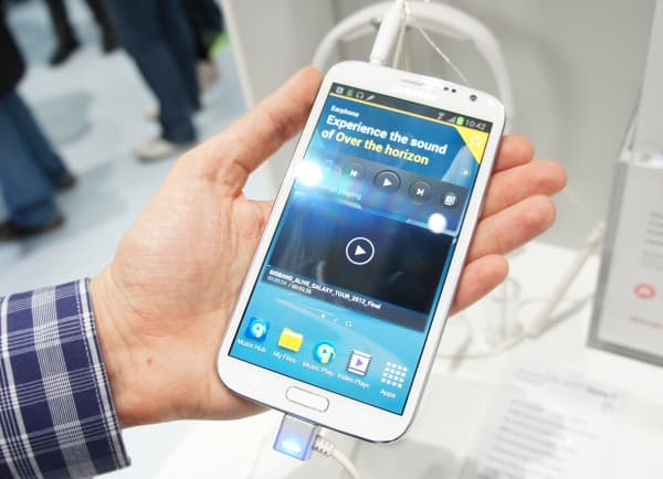 Мобильные новинки IFA 2012