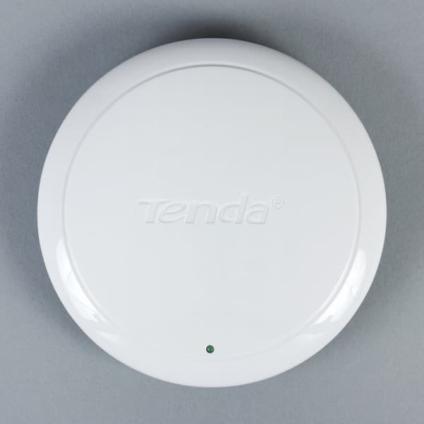 Внешний вид точки доступа Tenda W301A Внешний вид точки доступа Tenda W301A