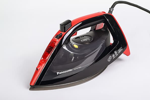 Электрический утюг Panasonic NI-WT960