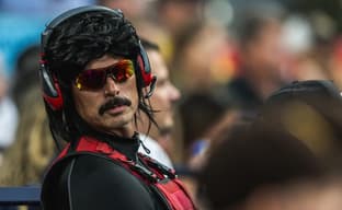 YouTube отключил монетизацию на канале стримера Dr Disrespect. На днях он признался в общении с несовершеннолетней