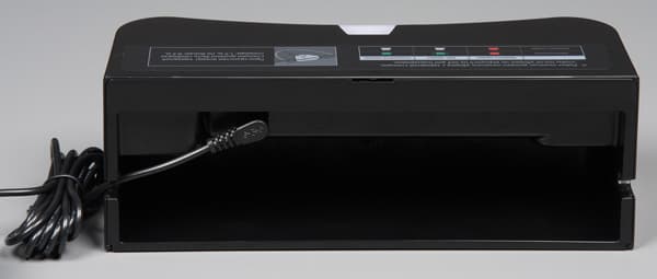 iClebo Omega, база iClebo Omega, база